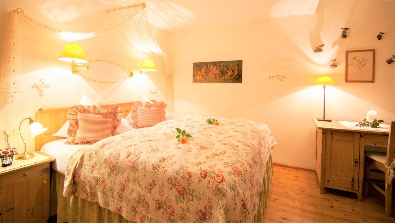Hannas Alpengruss Apartment - Zimmer Seefeld in Tirol Eksteriør bilde